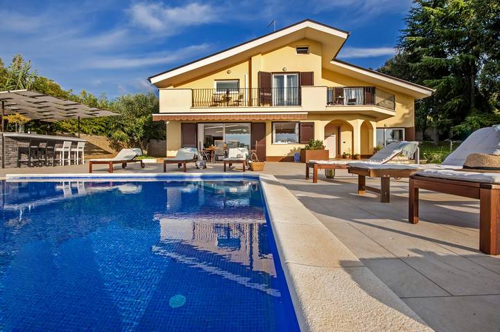 Villa für 8 Personen, mit Garten und Terrasse sowie Whirlpool, mit Haustier in Rovinj - 4