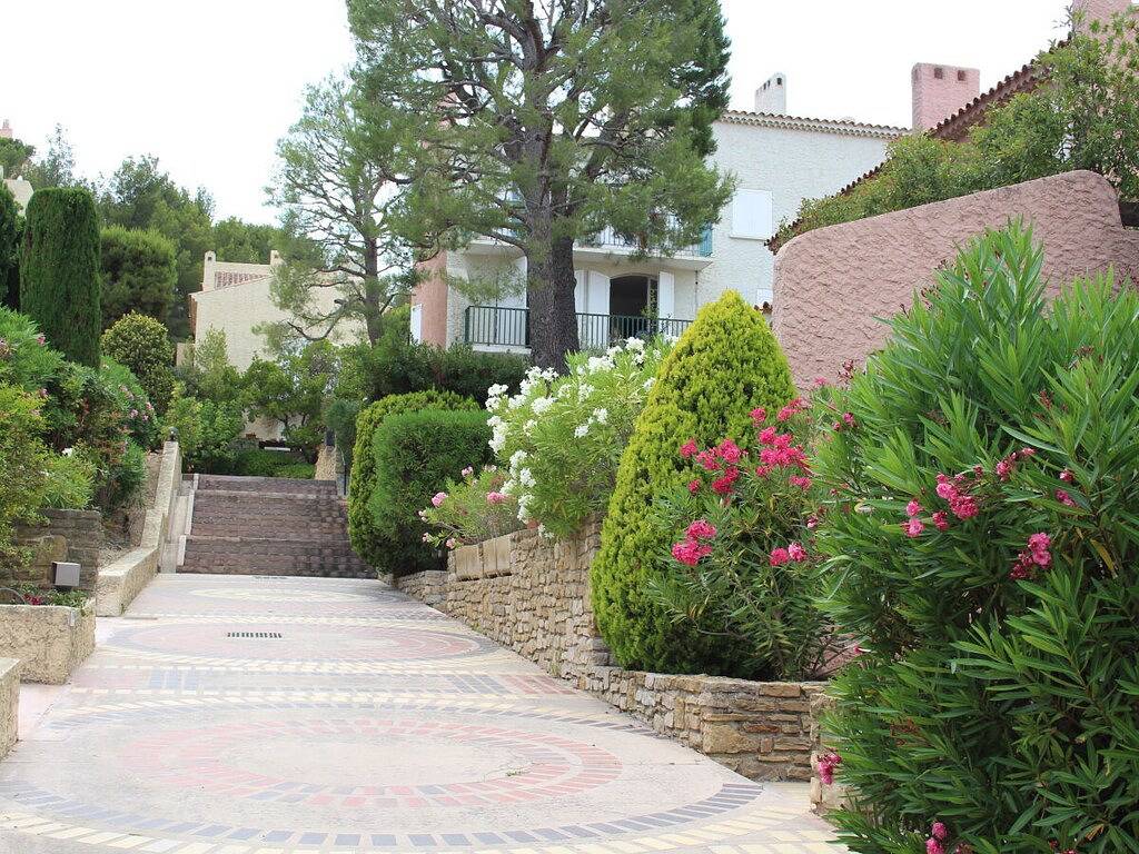 Appartement de vacances avec 1 chambre in Saint-Cyr-sur-Mer, Côte méditerranéenne (France)