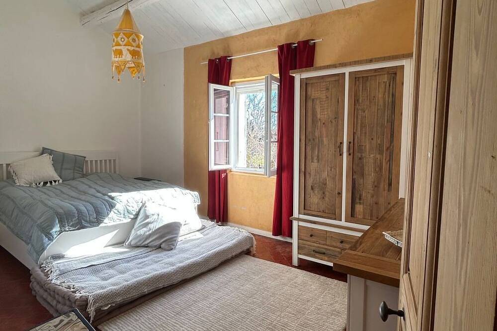 Charmantes Bauernhaus in der Provence in Violès, Vaucluse