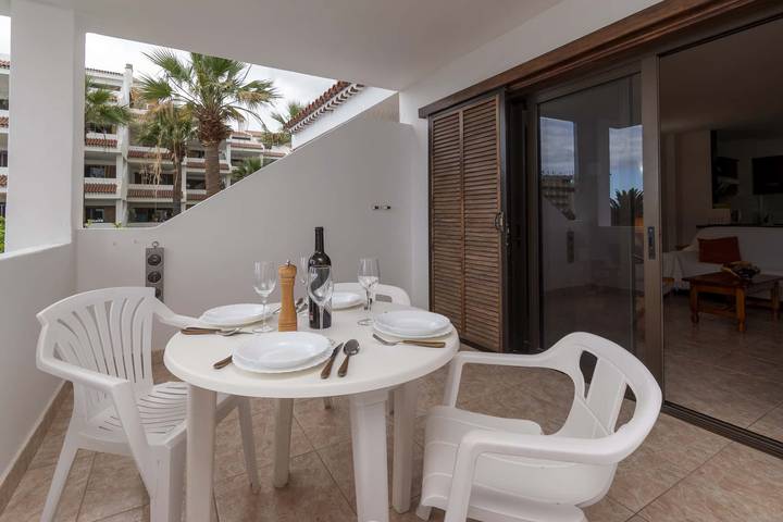 Gîte pour 2 personnes, avec balcon/terrasse et piscine à Los Cristianos - 3