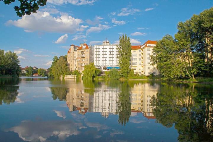 Hotel für 10 Personen, mit Terrasse in Charlottenburg Berlin