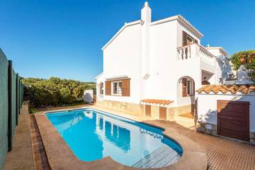 Villa in Port d'Addaia, Es Mercadal für 6 