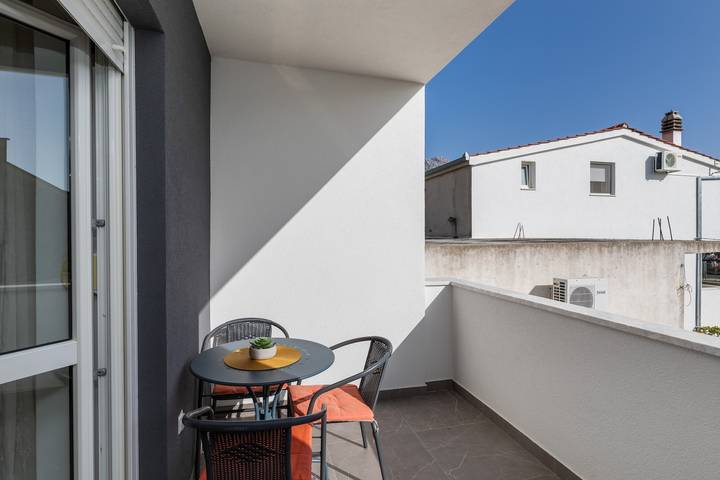 Ganze Wohnung, Studio Appartement mit Terrasse Omis As-2745-a in Omis, Omis-Riviera