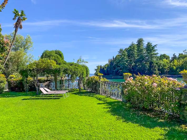 Ferienwohnung für 2 Personen, mit Ausblick und Garten sowie Seeblick und Terrasse, mit Haustier in Comune di Verbania - 4