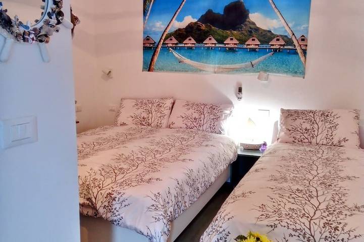 Appartamento intero, Sul mare, nuovo -frizzante,con cucina, ampia terrazza,Hi-fi, completo di tutto. in Grado, Provincia di Gorizia