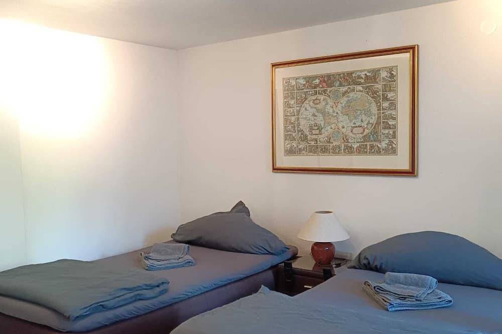 Ganze Wohnung, Fewoschwarz kleine Wohnung in Bühlertal in Bühlertal, Landkreis Rastatt