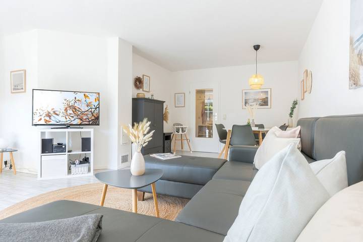 Ferienwohnung für 3 Personen, mit Terrasse und Garten in Dänschendorf