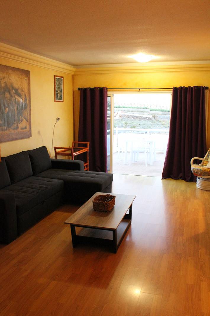 Entire apartment, Holiday apartment for 3 people with pool in Sueno Azul, Adeje