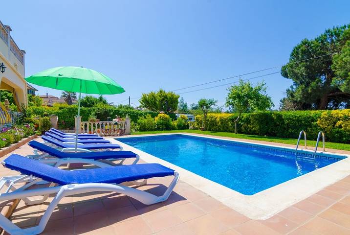 Villa für 12 Personen, mit Garten und Terrasse in Lloret de Mar - 3