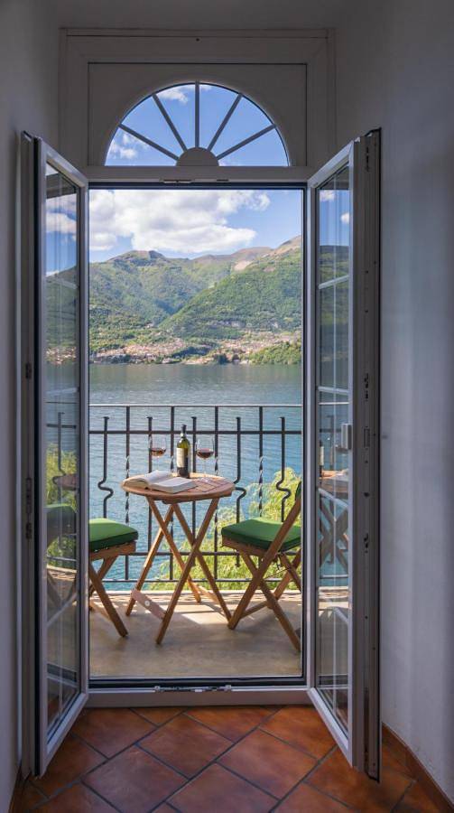 Appartement de vacances pour 4 personnes, avec vue ainsi que balcon et vue sur le lac