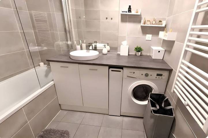Gîte pour 4 personnes, avec jardin et terrasse à Ornex - 3