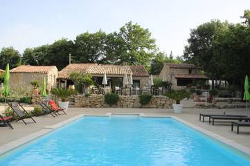 Maison d’hôte pour 4 personnes, avec jardin ainsi que piscine et terrasse à Murs