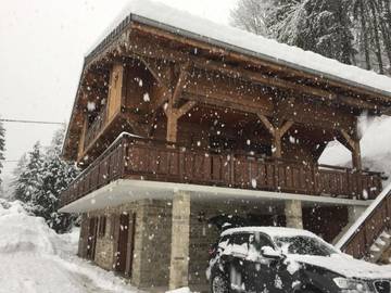 Maison de campagne pour 14 personnes, avec sauna ainsi que jardin et jacuzzi à La Côte-d'Arbroz