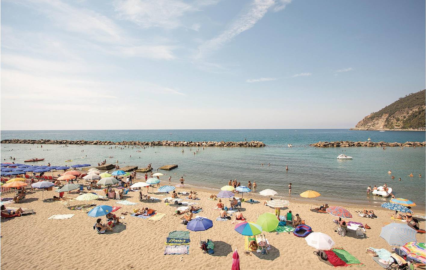Ganze Ferienwohnung, Gemütliche Wohnung mit Parkplatz und Internet, in der Nähe von Moneglia in Moneglia, Riviera di Levante