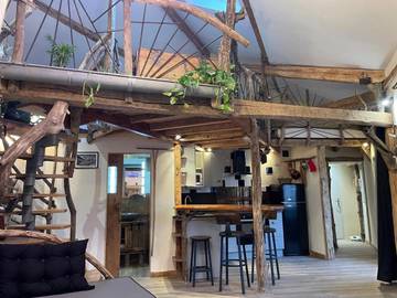 Gîte pour 3 personnes, avec vue, animaux acceptés à Tarascon-sur-Ariège