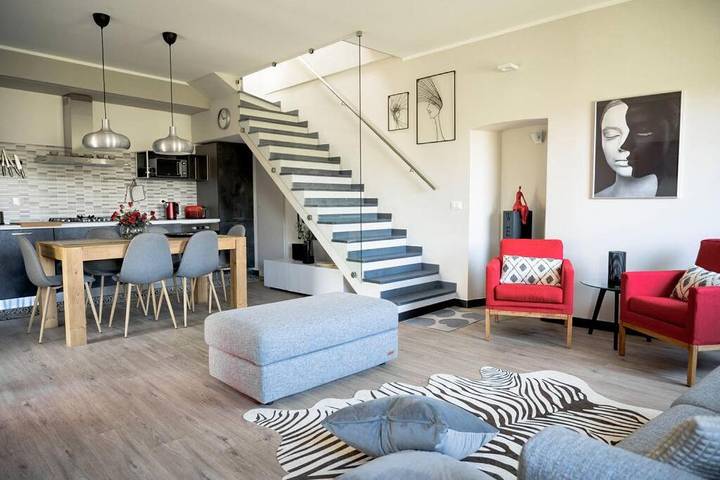 Casa vacanza per 8 persone, con Balcone e Terrazza nonché Giardino e Panorama a San Terenzo