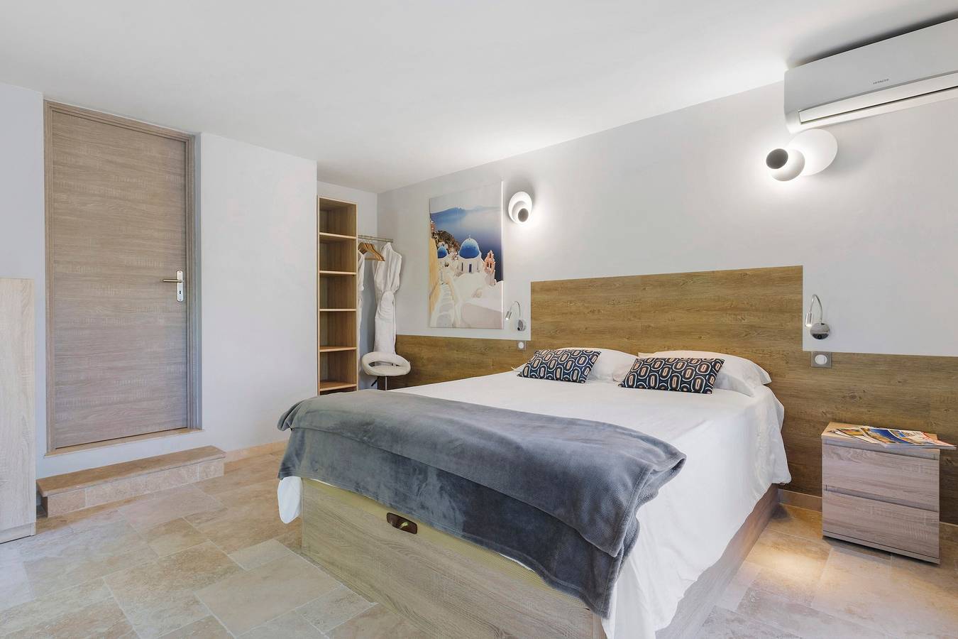 Kamer Jasmin 26 m² met airco op tuinniveau, gedeelde woonkamer, keuken en tuin. in Grasse, Middellandse Zeekust (Frankrijk)