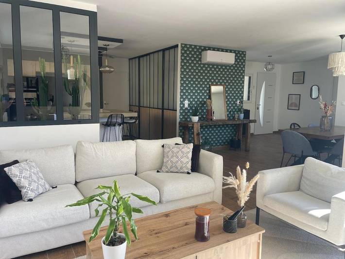 Location de vacances pour 6 personnes, avec terrasse à Agonac