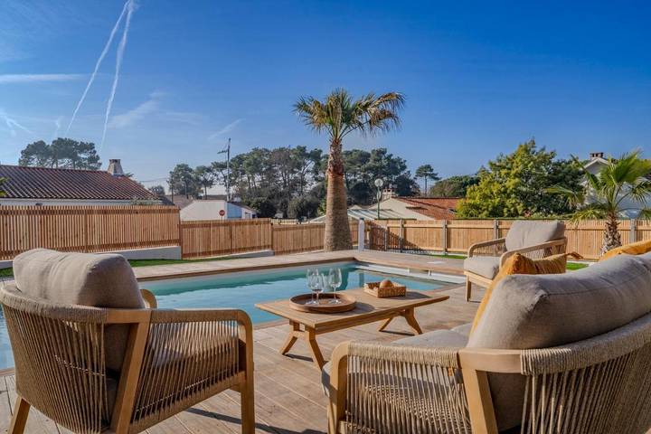 Villa pour 11 personnes, avec jardin et piscine à Jard-sur-Mer - 2