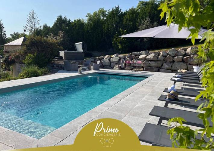 Chalet para 14 personas, con piscina además de jacuzzi y jardín - 1