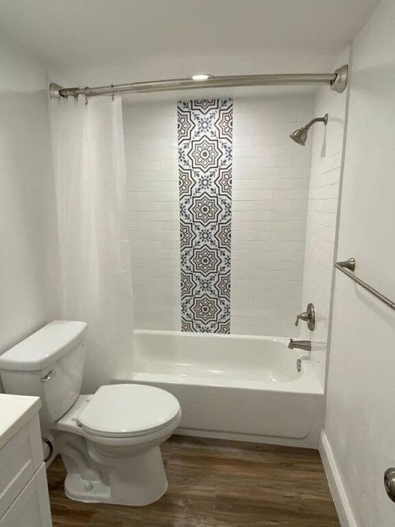 Vacation rental for 6 people, with balcony and hot tub as well as sauna in Indian Shores