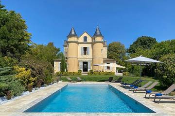 Cottage pour 10 personnes, avec jardin et terrasse à Puymiclan