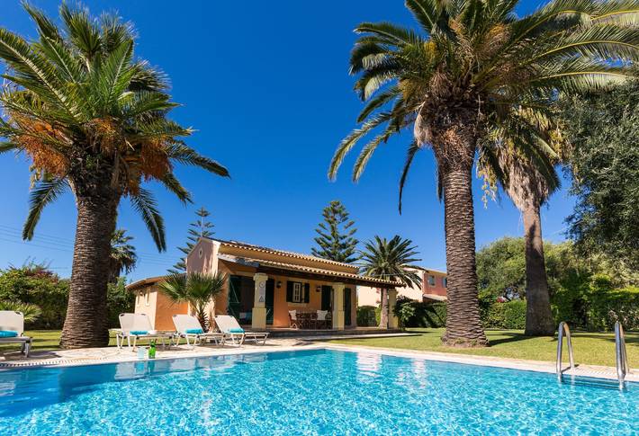 Chalet para 6 personas, con Balcón y Terraza además de Jardín y Vistas en Corfú