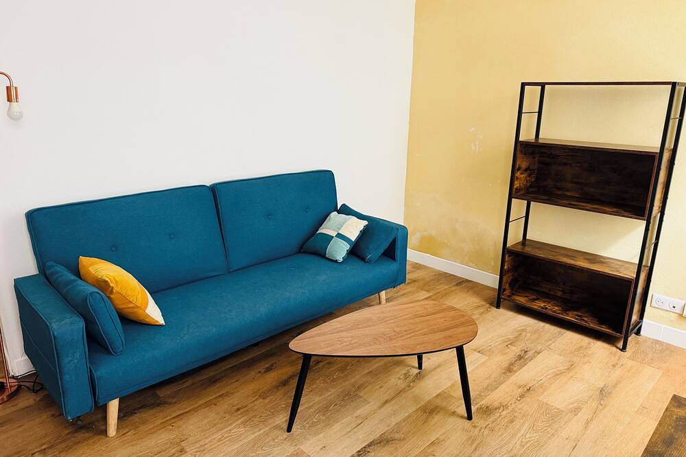 Ganze Wohnung, Appartement l’Alambic#hypercentre cognac# in Cognac, Charente