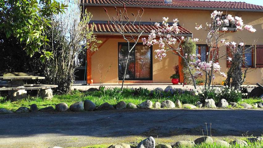 Gîte pour 5 personnes, avec jardin dans Haute-Garonne - 2