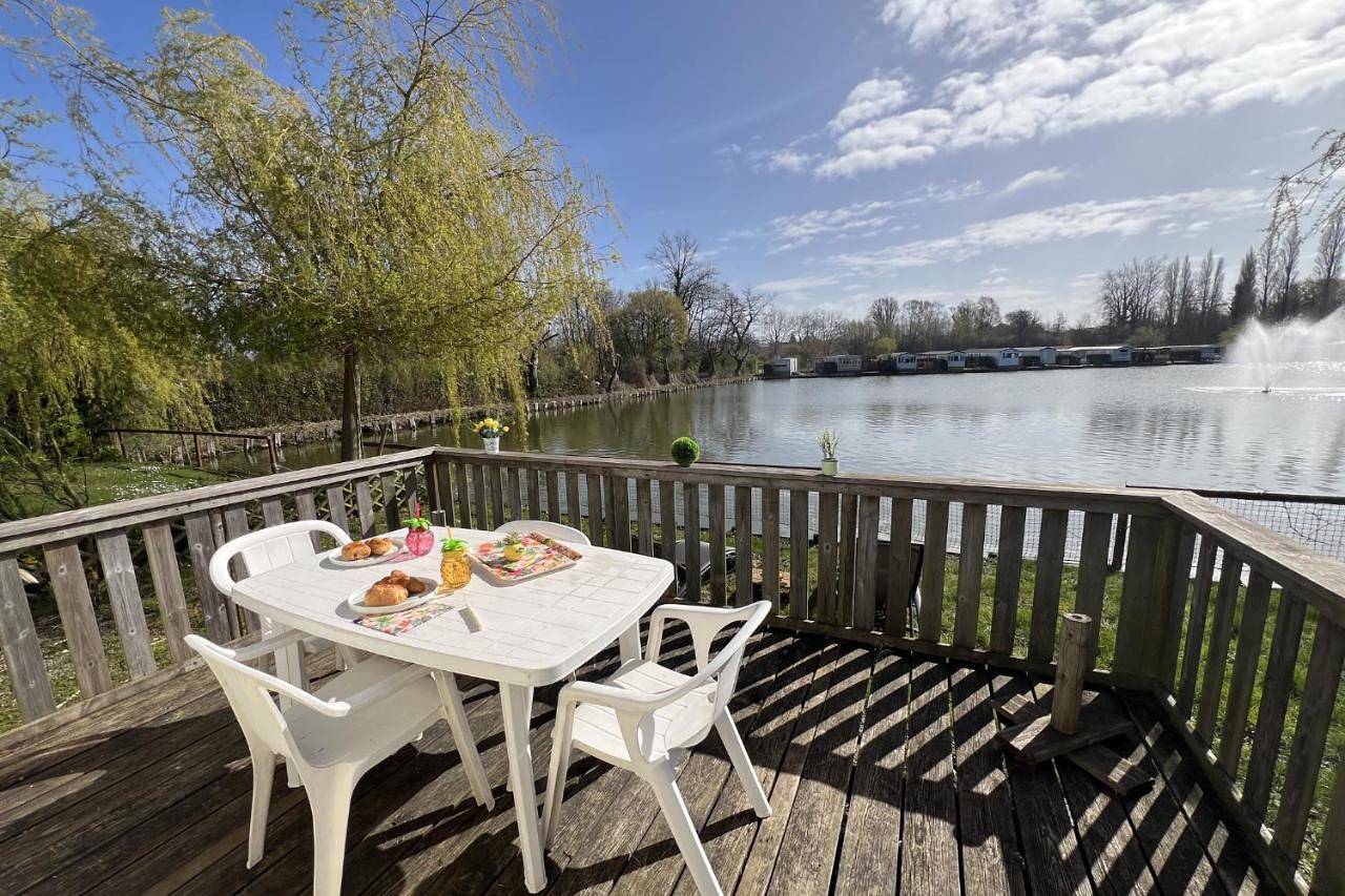 Mobile Home in Lac d'Ardres, Ardres