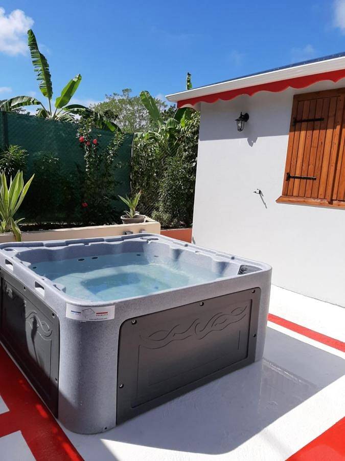 Appartement de vacances pour 6 personnes, avec jacuzzi et jardin, adapté aux familles