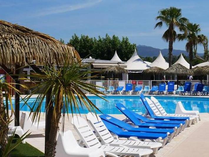 Camping pour 8 personnes