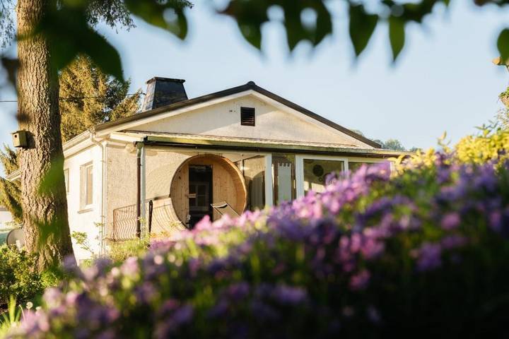 Chalet pour 4 personnes, avec vue ainsi que jardin et sauna