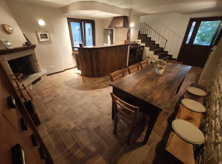 B&b per 3 persone, con Balcone e Terrazza nonché Giardino e Panorama a Cingoli