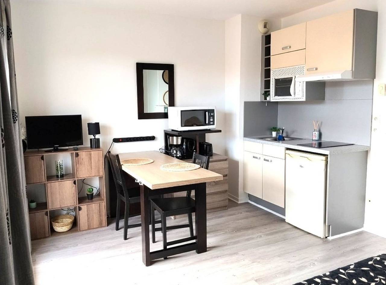 Entire studio, Virginia N°203 in Grasse, Mediterranean Coast (France)