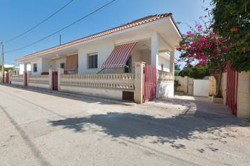 Casa Vacanza per 10 Persone in San Pietro In Bevagna, Golfo di Taranto, Foto 1