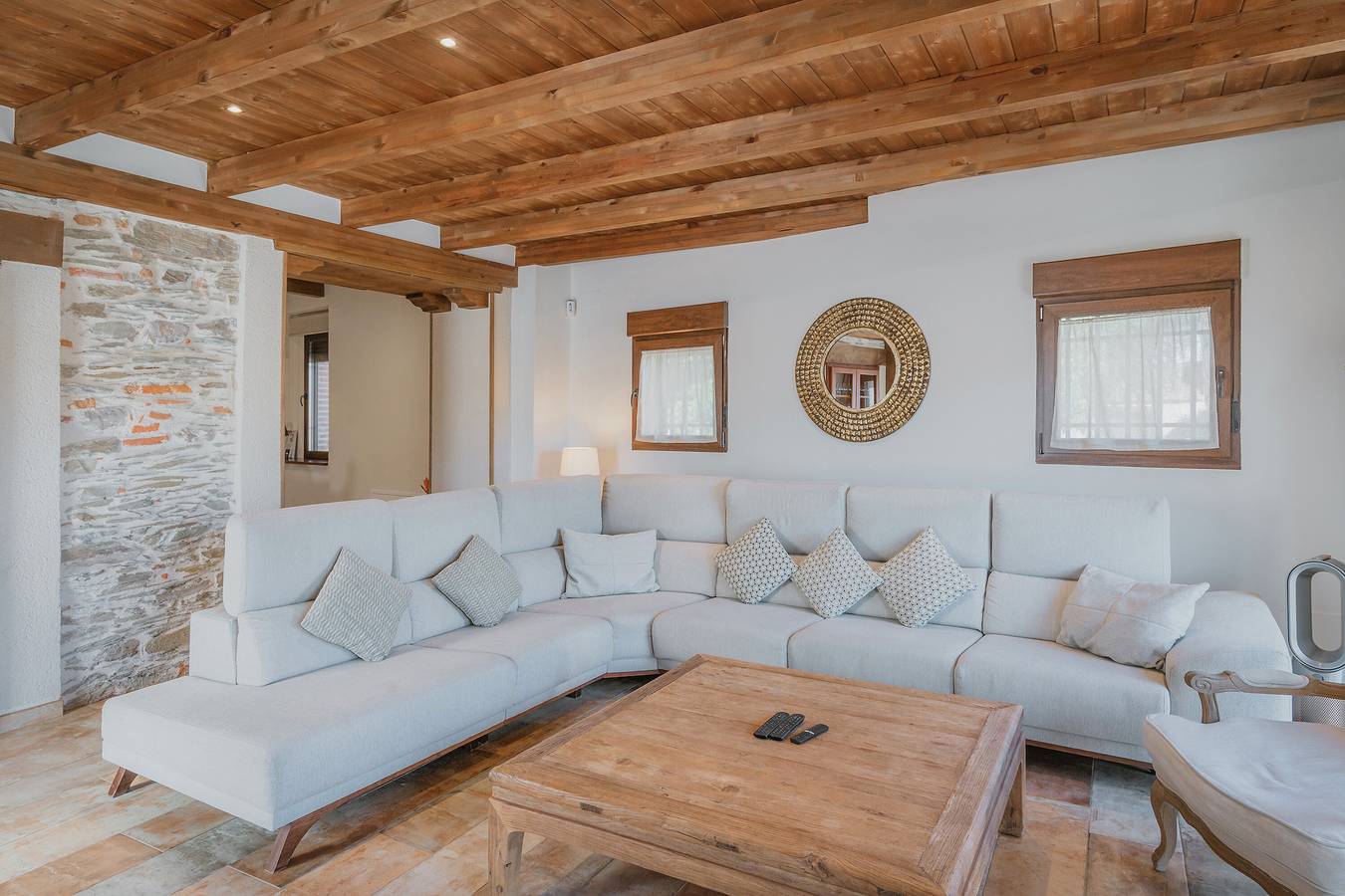 Casa Rural 'La Antigua Taberna' mit privatem Pool, Wlan und Klimaanlage in Nieva, Segovia Provinz