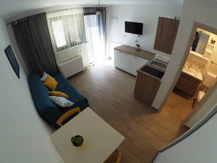 Apartament wakacyjny dla 2 osób, z balkon/ taras w Korčula