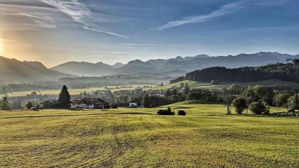 Ferienhaus für 8 Personen, mit Ausblick und Garten sowie Balkon in Ofterschwang