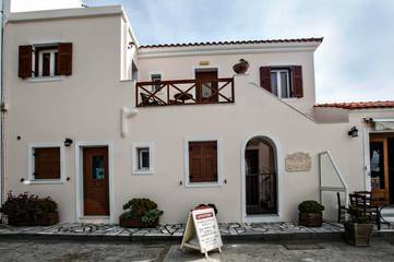 Maison d’hôte pour 2 personnes, avec terrasse et jardin dans Tinos