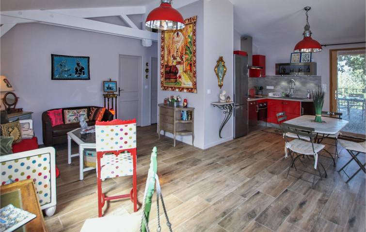 Location de vacances pour 4 personnes, avec jardin ainsi que piscine et terrasse à Saignon - 3