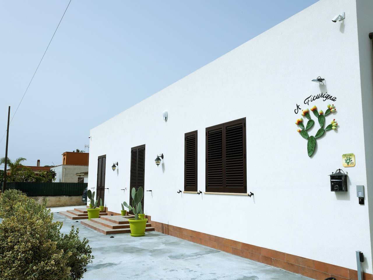 Holiday Home 'Ficurigna' with Private Garden, Wi-Fi and Air Conditioning in Marsala, Trapani Province