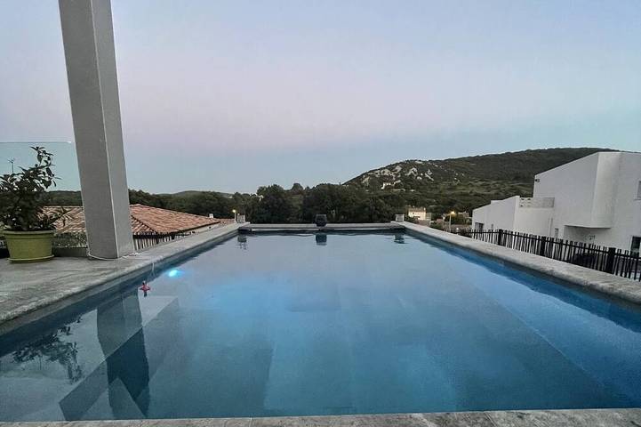 Location de vacances pour 8 personnes, avec Jacuzzi à Saint-Paul-et-Valmalle