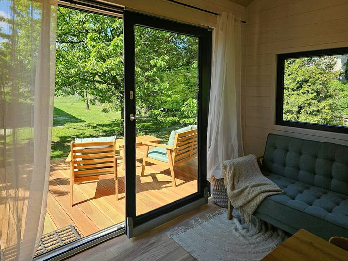 Tiny House unter Kirschbäumen im Seenland in Elsterheide, Lausitzer Seenland