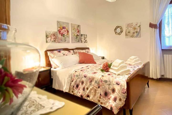 Ferienhaus für 8 Personen, mit Terrasse und Whirlpool in San Benedetto del Tronto - 4