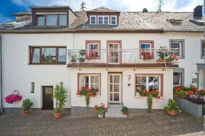 Ferienhaus für 4 Personen, mit Garten und Balkon in Piesport