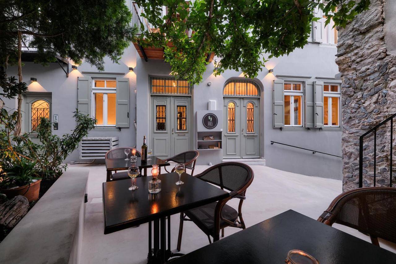 Panta Rei Plomari - Boutique Apartments in North Aegean Islands