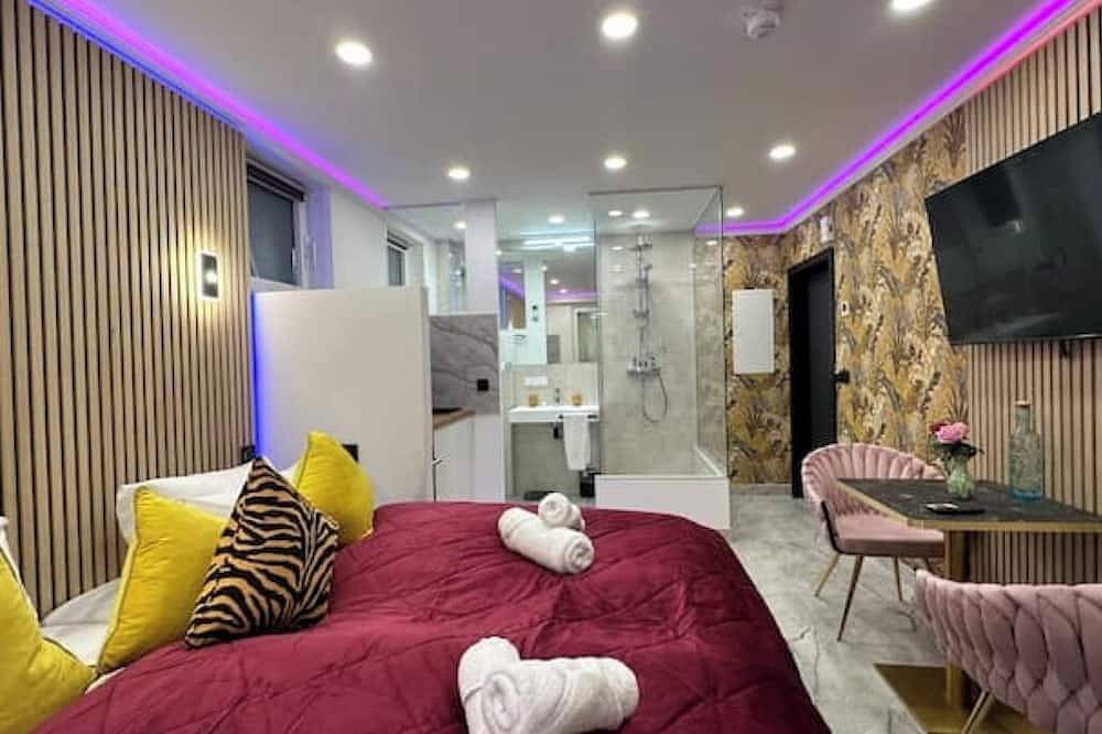 Ganze Wohnung, Ferienwohnung Rose in Teltow, Mittelmark