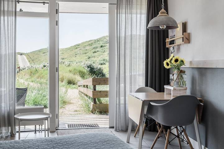 Vacation rental for 2 people, with terrace and balcony/terrace in Europe