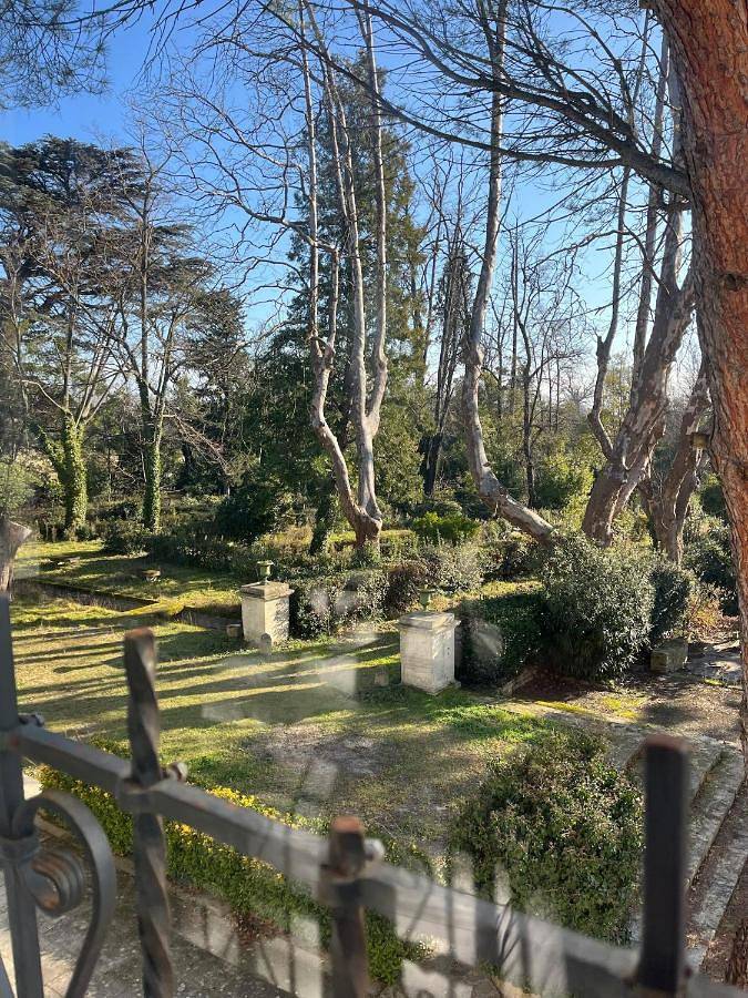 Maison d’hôte pour 10 personnes, avec jardin ainsi que piscine et vue à Avignon - 3